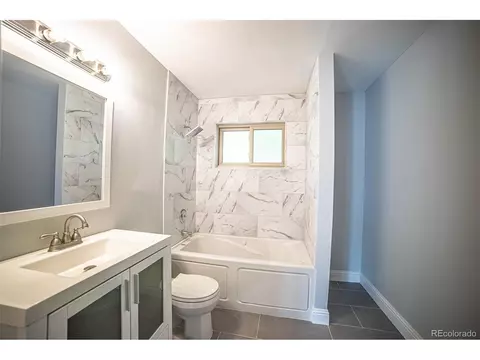 2067 E 113th Pl, Northglenn, CO 80233 photo 8