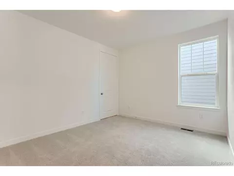 24498 E Pacific Pl, Aurora, CO 80018 photo 8