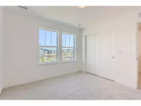 24498 E Pacific Pl, Aurora, CO 80018 photo 11