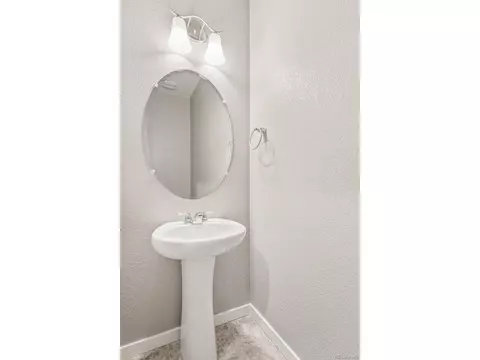 27634 E 1st Pl, Aurora, CO 80018 photo 17