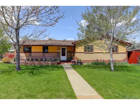 1385 S Yarrow St, Lakewood, CO 80232