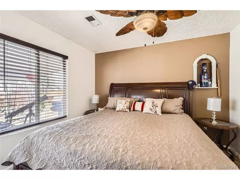 15685 E 50th Ave, Denver, CO 80239 photo 15