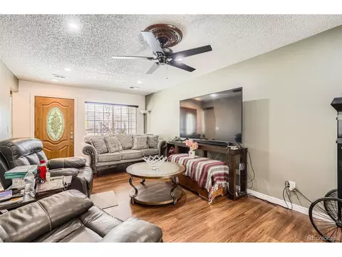 15685 E 50th Ave, Denver, CO 80239 photo 7