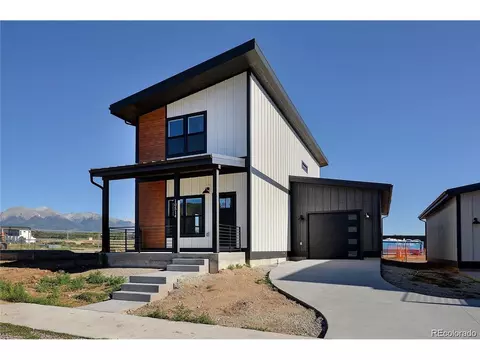 10614 Willow Ave, Poncha Springs, CO 81242