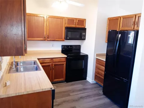 17089 E Mansfield Ave, Aurora, CO 80013 photo 4