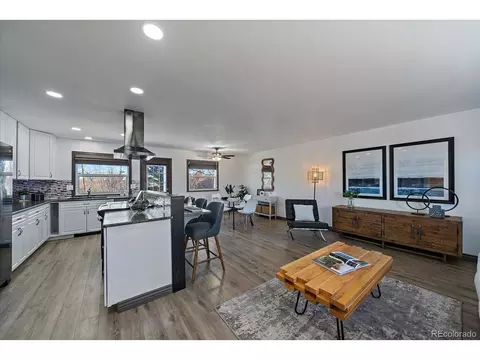 8092 S Jay Dr, Littleton, CO 80128