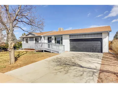 1406 S Argonne Cir, Aurora, CO 80017
