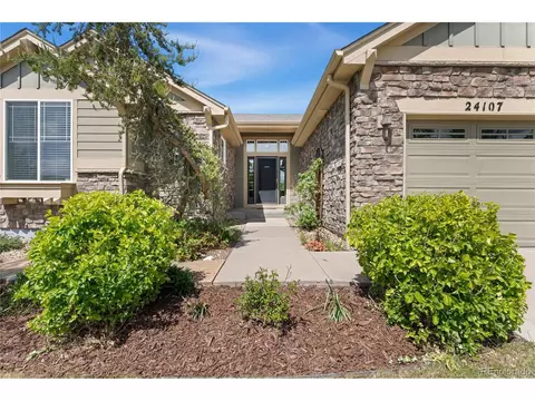 24107 E 3rd Pl, Aurora, CO 80018 photo 2