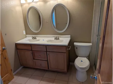 12093 E Hoye Dr, Aurora, CO 80012 photo 7