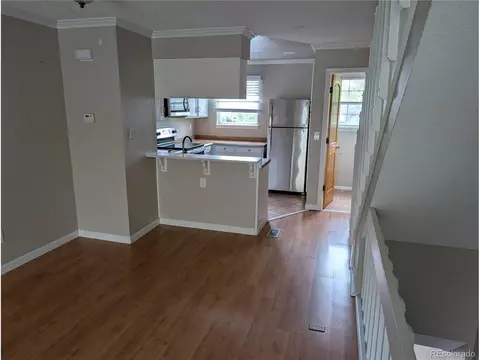 12093 E Hoye Dr, Aurora, CO 80012 photo 3