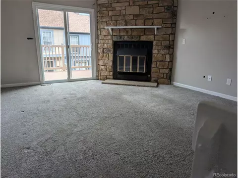 12093 E Hoye Dr, Aurora, CO 80012 photo 2