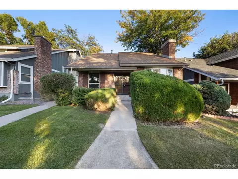7571 S Rosemary Cir, Centennial, CO 80112