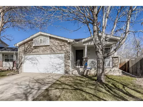 19558 E 18th Ave, Aurora, CO 80011 photo 1
