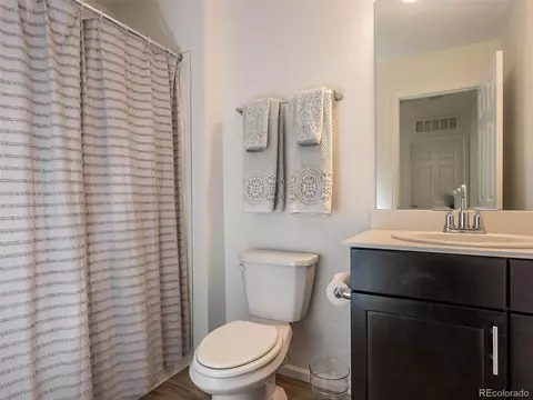 21042 E 60th Ave, Aurora, CO 80019 photo 14