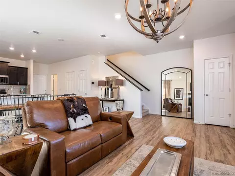 21042 E 60th Ave, Aurora, CO 80019 photo 4