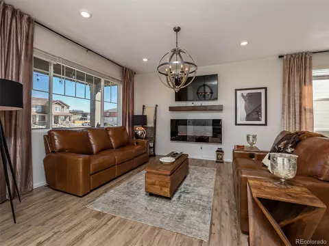 21042 E 60th Ave, Aurora, CO 80019 photo 3