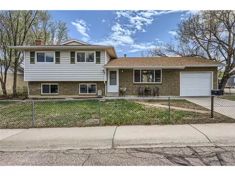 411 Shield Rd, Fountain, CO 80817