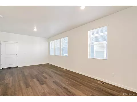 18784 E 99th Ave, Commerce City, CO 80022 photo 5