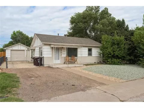 705 Henry Ave, Pueblo, CO 81005