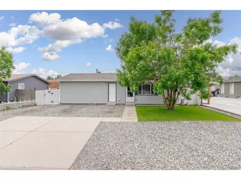 687 Prairie Ave, Brighton, CO 80603