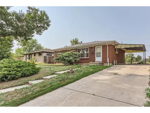 13068 E 30th Ave, Aurora, CO 80011 photo 2