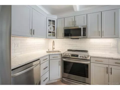 Kitchen - 220 E La Bonte St #231, Dillon, CO 80435 photo 4 of 6