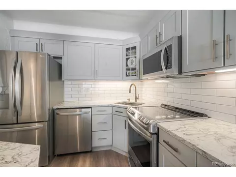 Kitchen - 220 E La Bonte St #231, Dillon, CO 80435 photo 5 of 6