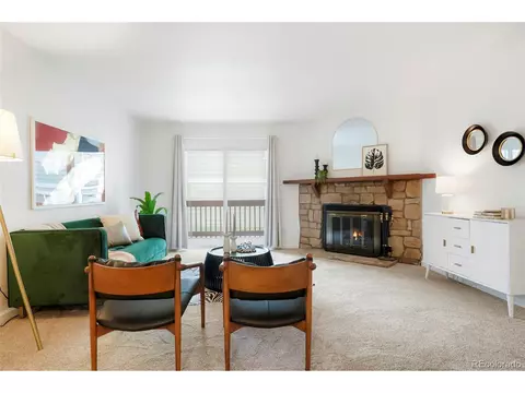 3452 S Eagle St #101, Aurora, CO 80014 photo 2
