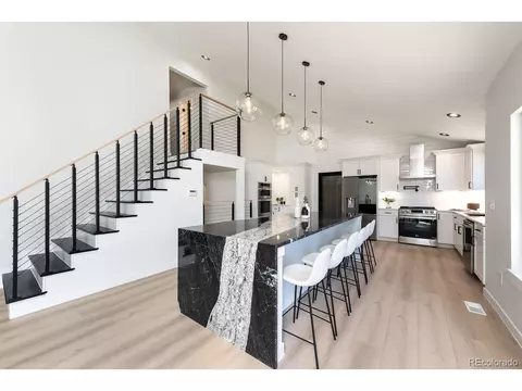 5810 S Kenton Way, Englewood, CO 80111