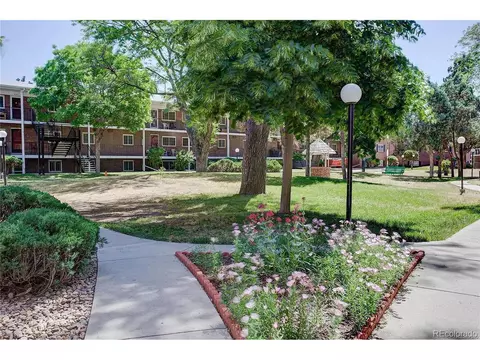 6800 E Tennessee Ave #422, Denver, CO 80224