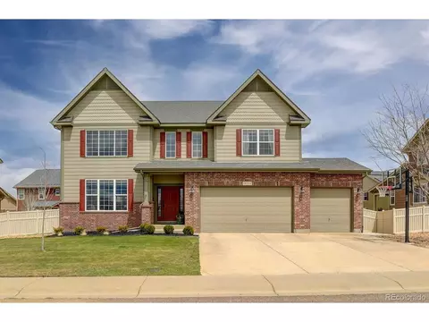 10126 Briarwood St, Longmont, CO 80504