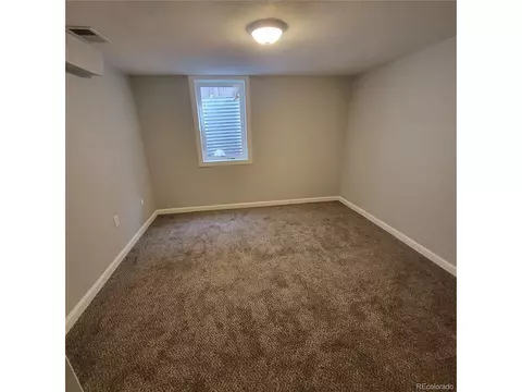 Undisclosed, Aurora, CO 80010 photo 19
