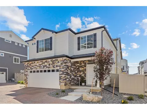 Exterior - 4060 N Rome St, Aurora, CO 80019 photo 3 of 6