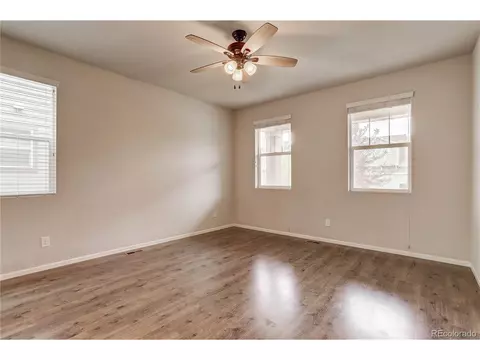 15754 E Warner Dr, Denver, CO 80239 photo 6
