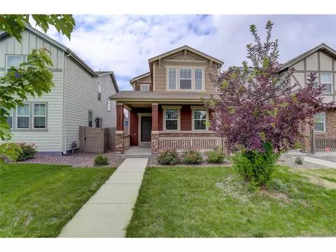 15754 E Warner Dr, Denver, CO 80239 photo 1