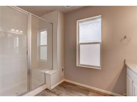 15754 E Warner Dr, Denver, CO 80239 photo 22