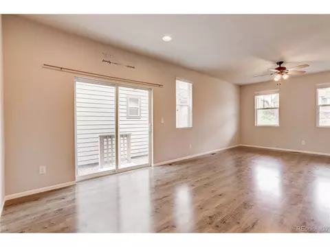 15754 E Warner Dr, Denver, CO 80239 photo 8