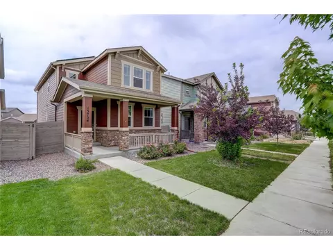 15754 E Warner Dr, Denver, CO 80239 photo 2