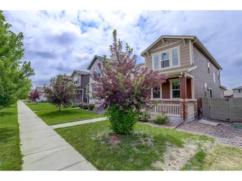 15754 E Warner Dr, Denver, CO 80239 photo 3