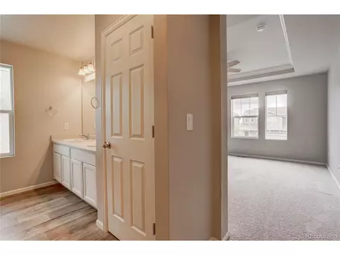 15754 E Warner Dr, Denver, CO 80239 photo 20