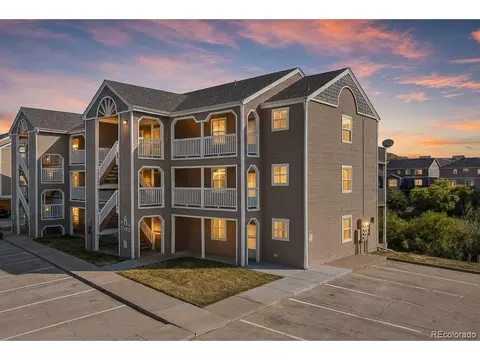 1141 S Gilbert St #G-204, Castle Rock, CO 80104