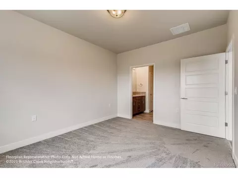 8026 E 126th Ct, Thornton, CO 80602 photo 9