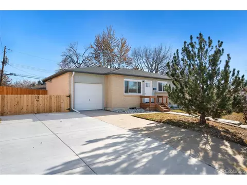 6928 Newman St, Arvada, CO 80004