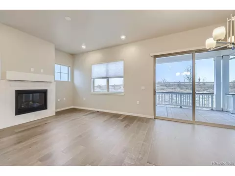 979 Quarry Cir, Erie, CO 80516 photo 4