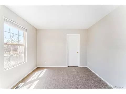 5005 E 100th Dr, Thornton, CO 80229 photo 14