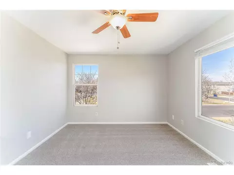 5005 E 100th Dr, Thornton, CO 80229 photo 8