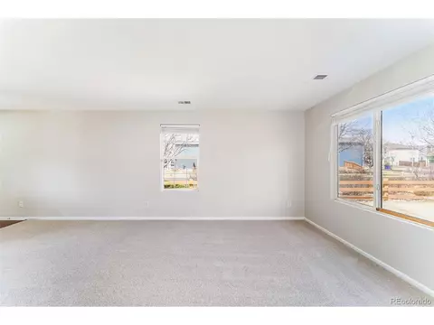 5005 E 100th Dr, Thornton, CO 80229 photo 5