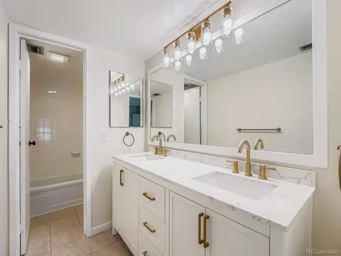 Bath - 9700 E Iliff Ave #D41, Denver, CO 80231 photo 1 of 3
