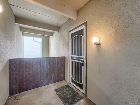 Exterior - 9700 E Iliff Ave #D41, Denver, CO 80231 photo 3 of 5