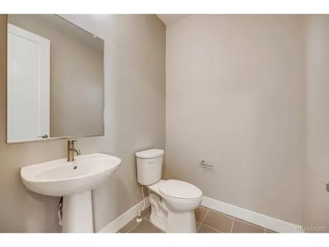 9376 E 57th Ave, Denver, CO 80238 photo 11